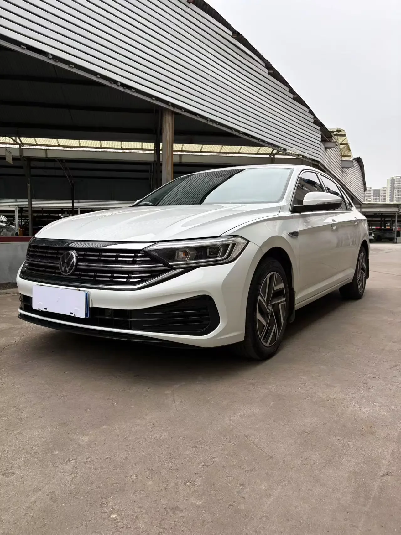 Volkswagen Sagitar