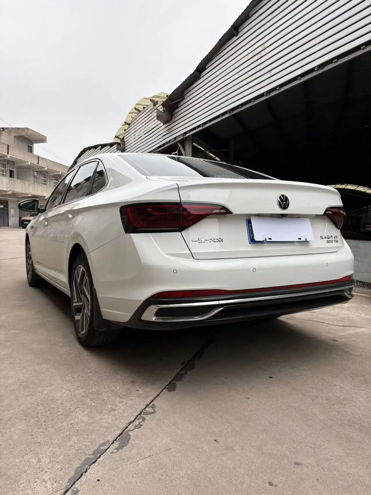 Volkswagen Sagitar