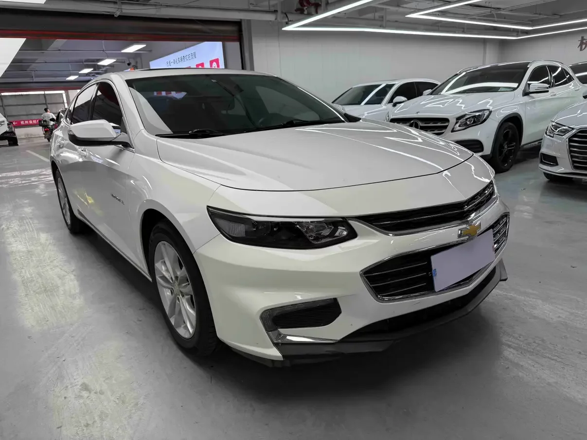 Chevrolet Malibu XL