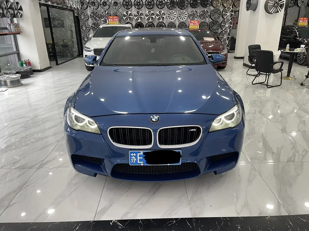 BMW M5  из Китая