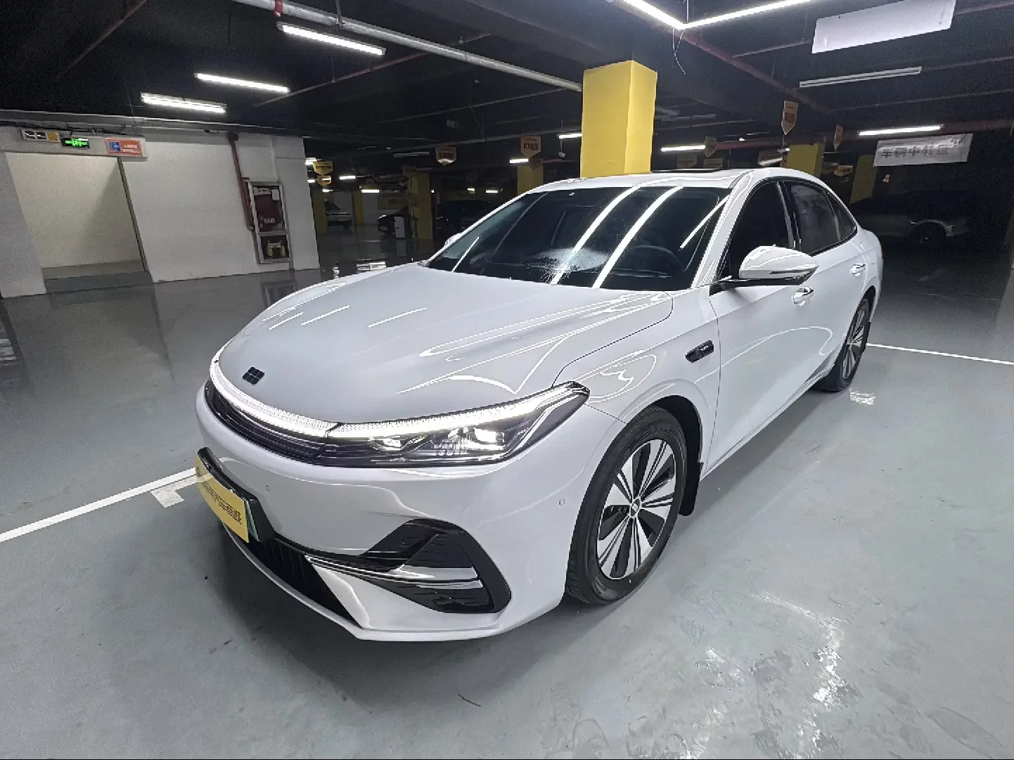 Geely Galaxy A7 EM