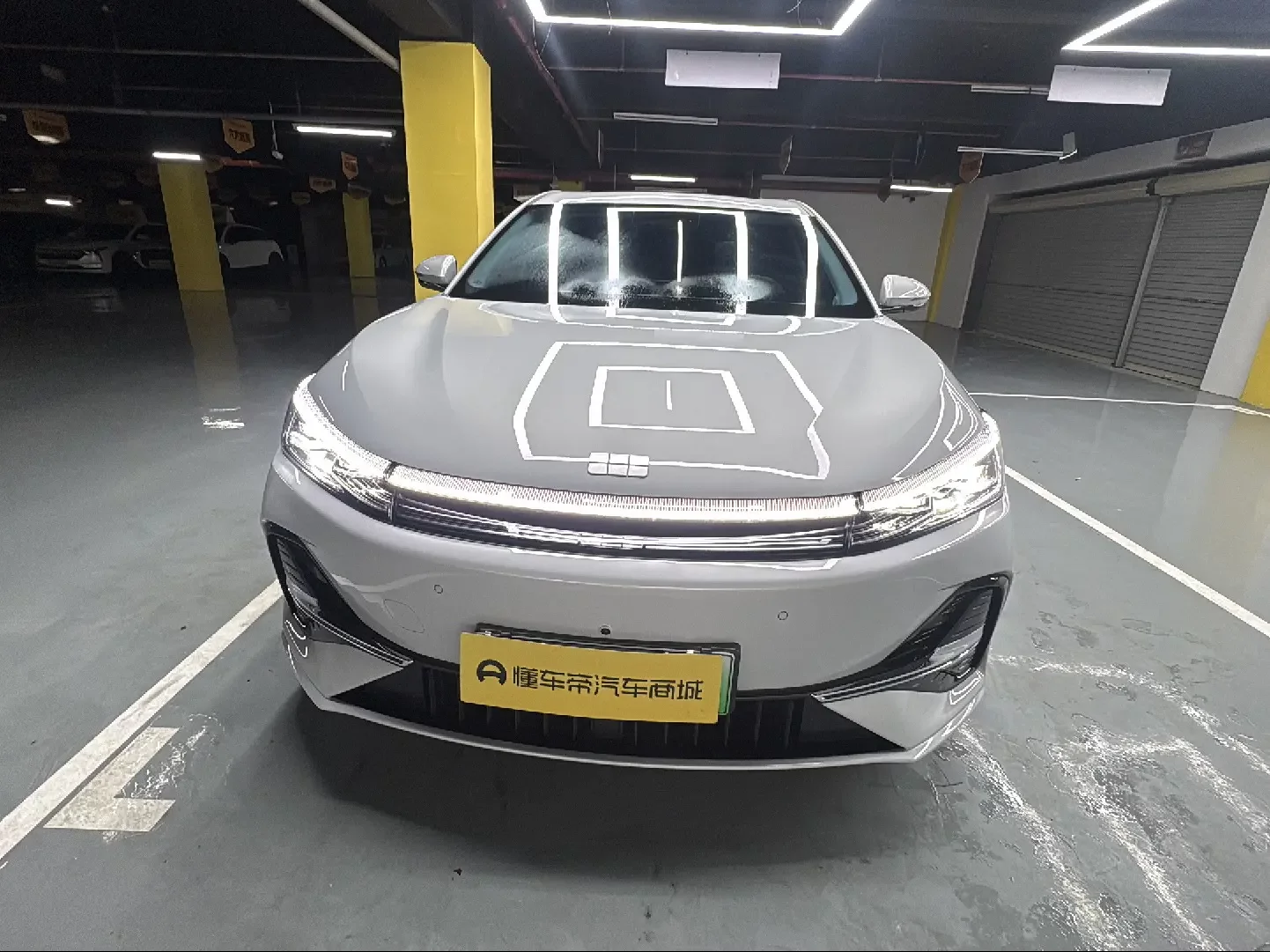 Geely Galaxy A7 EM