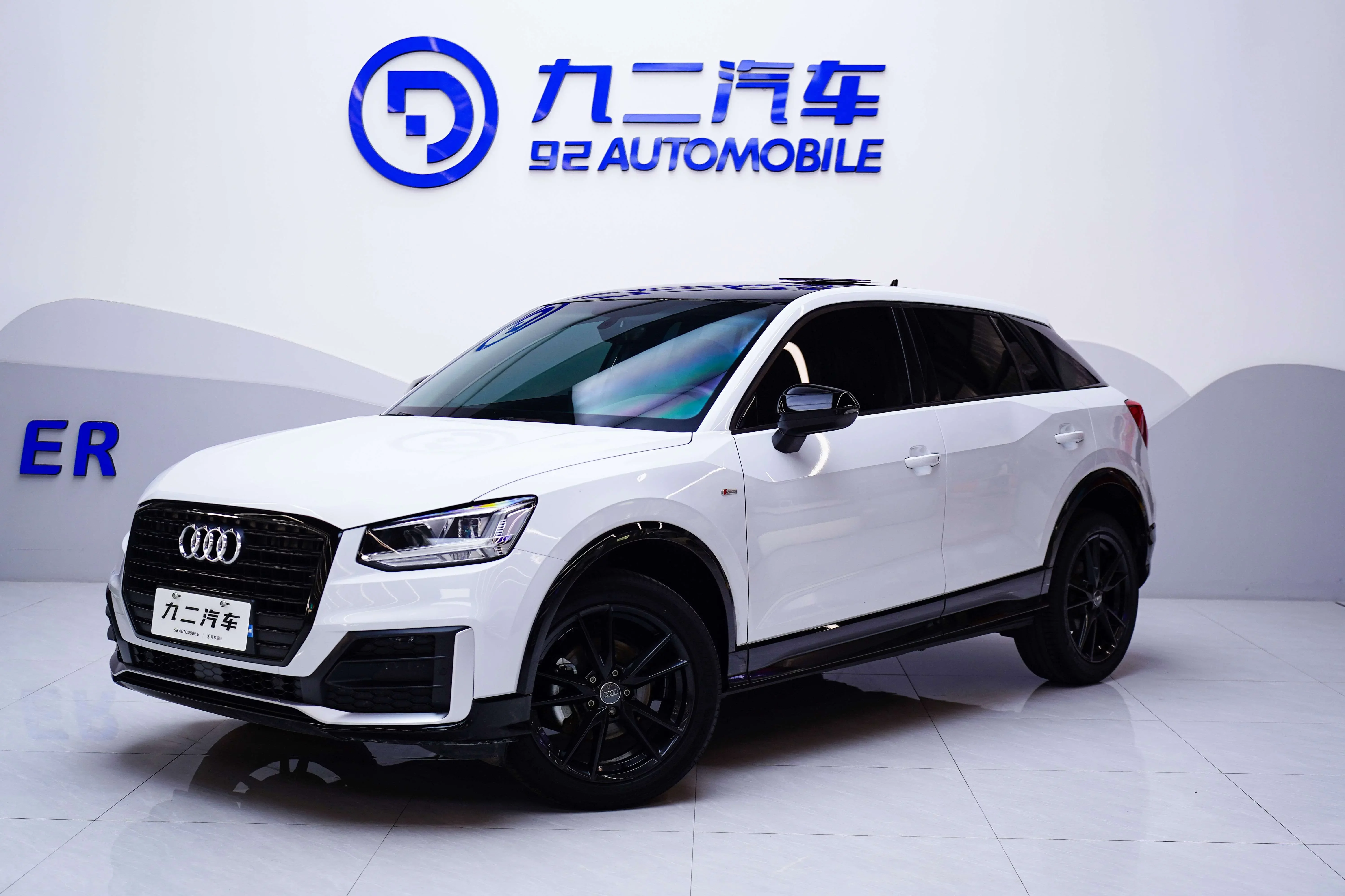Audi Q2L