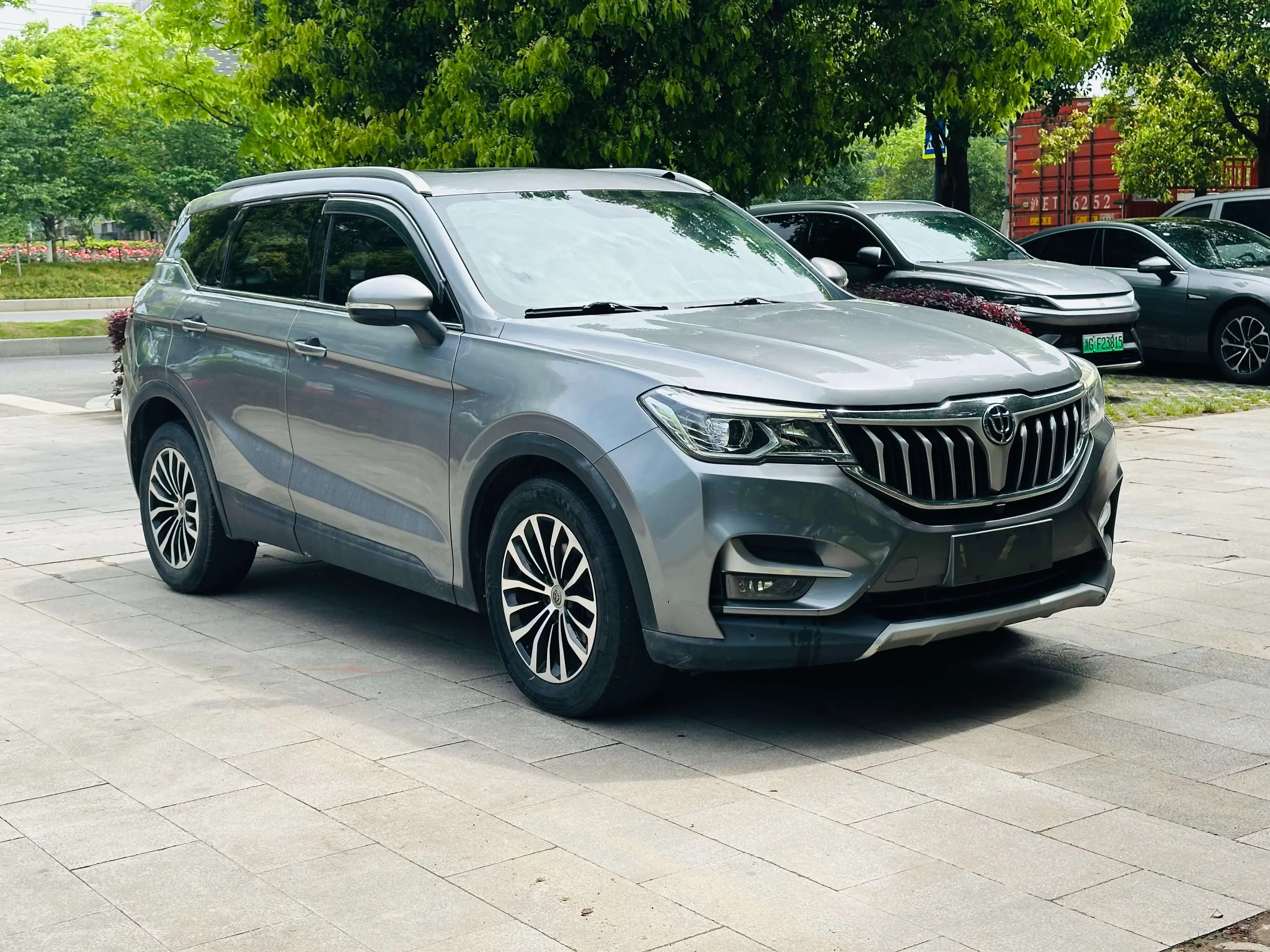 Brilliance Zhonghua V6