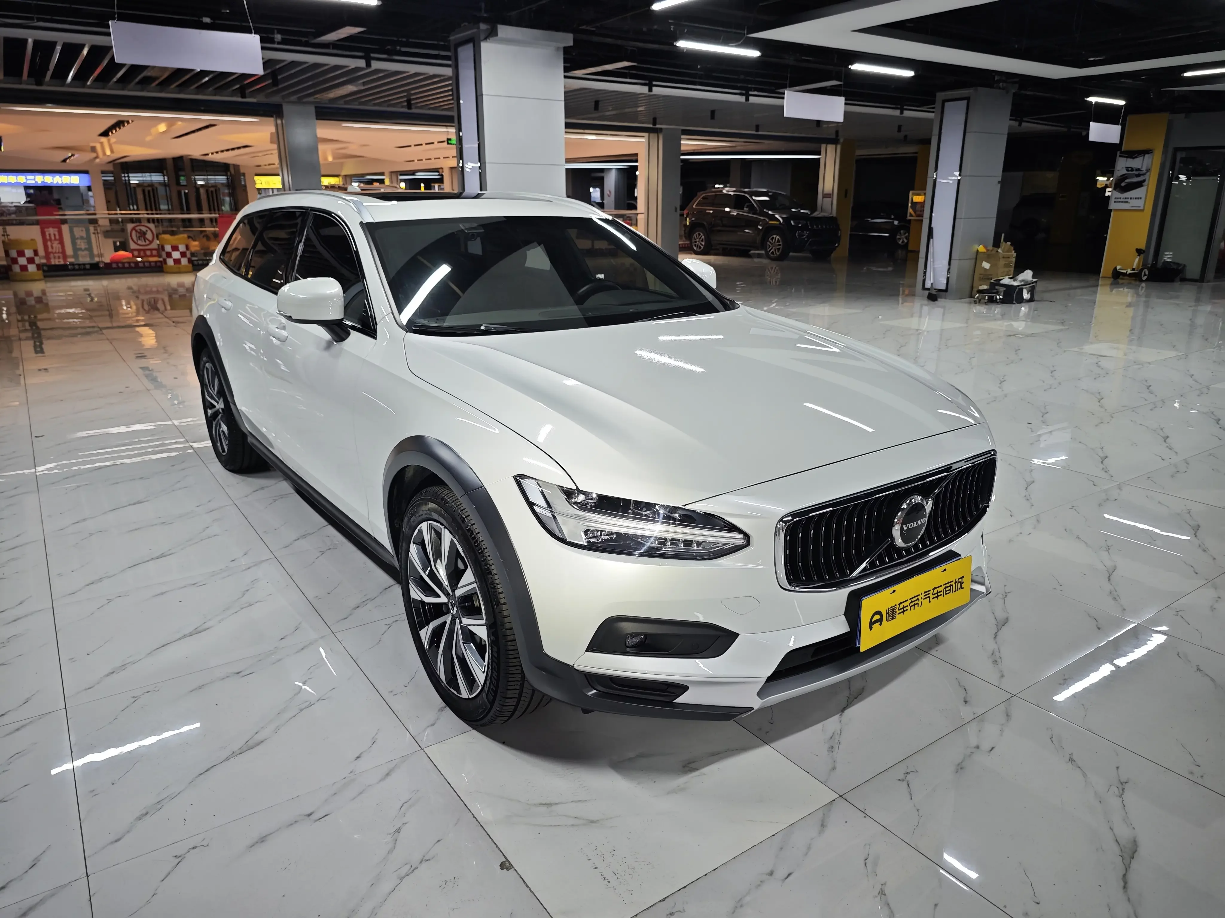 Volvo V90
