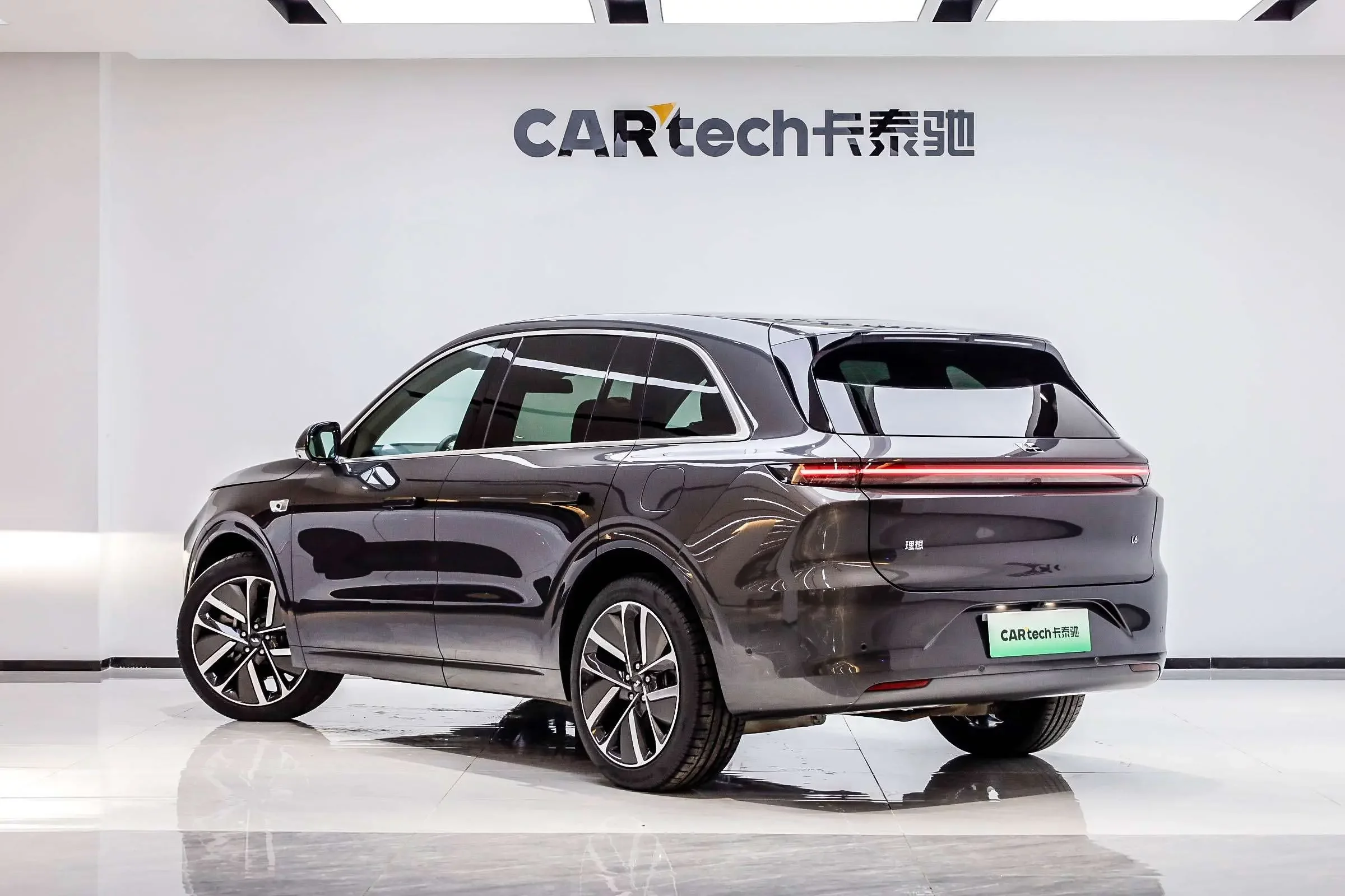 Lixiang L6