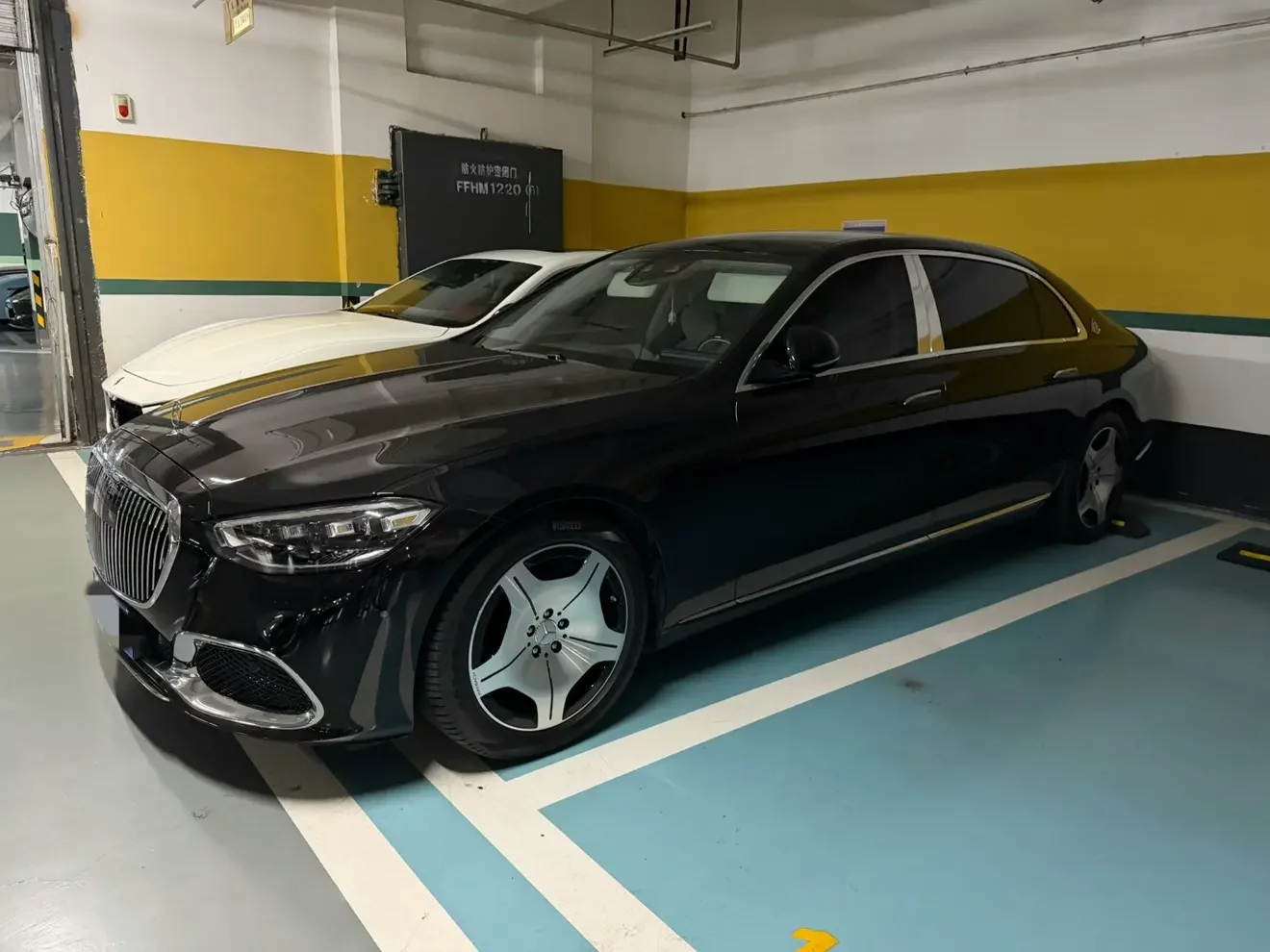 Mercedes-Benz Maybach S-Class