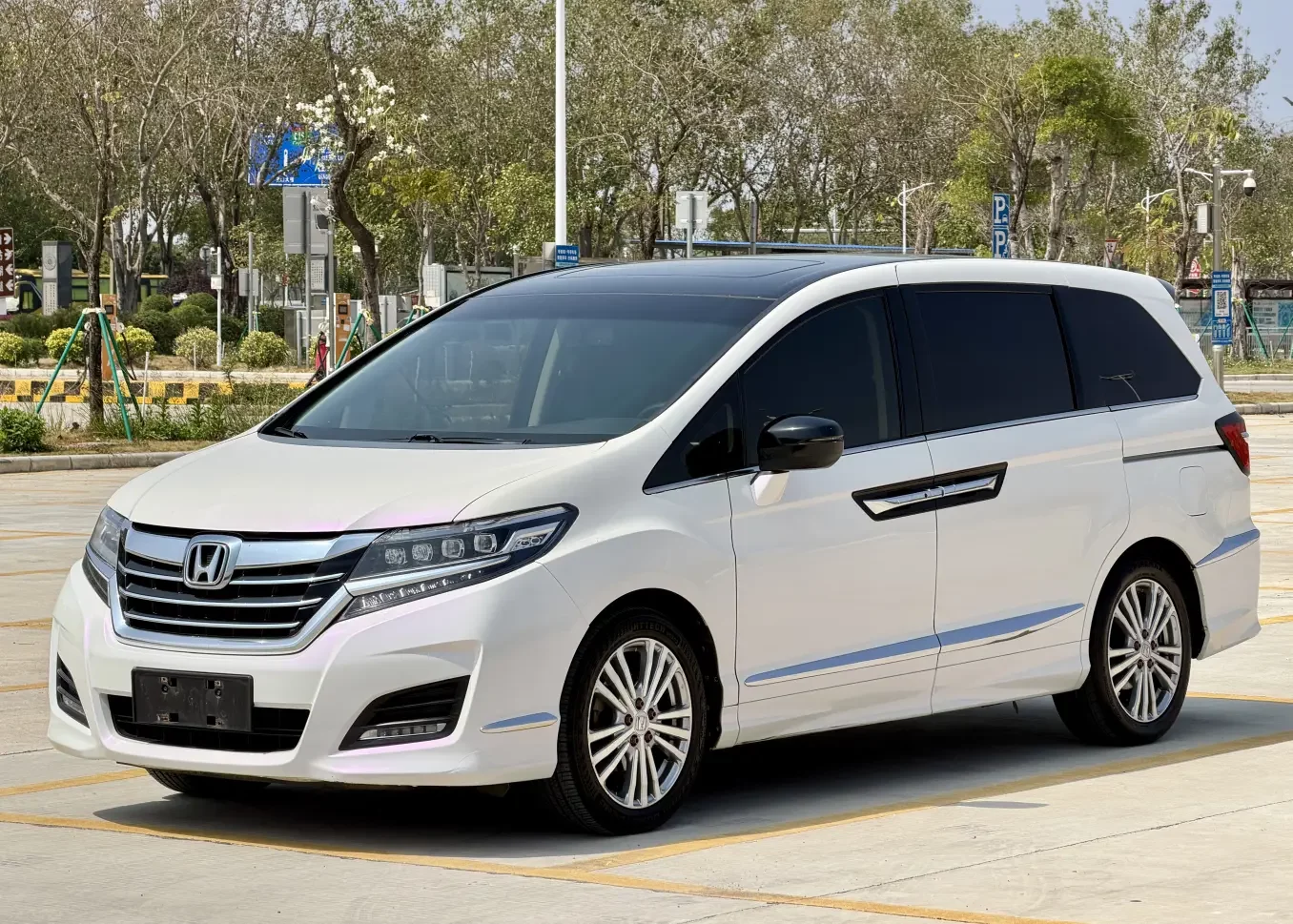 Honda Elysion