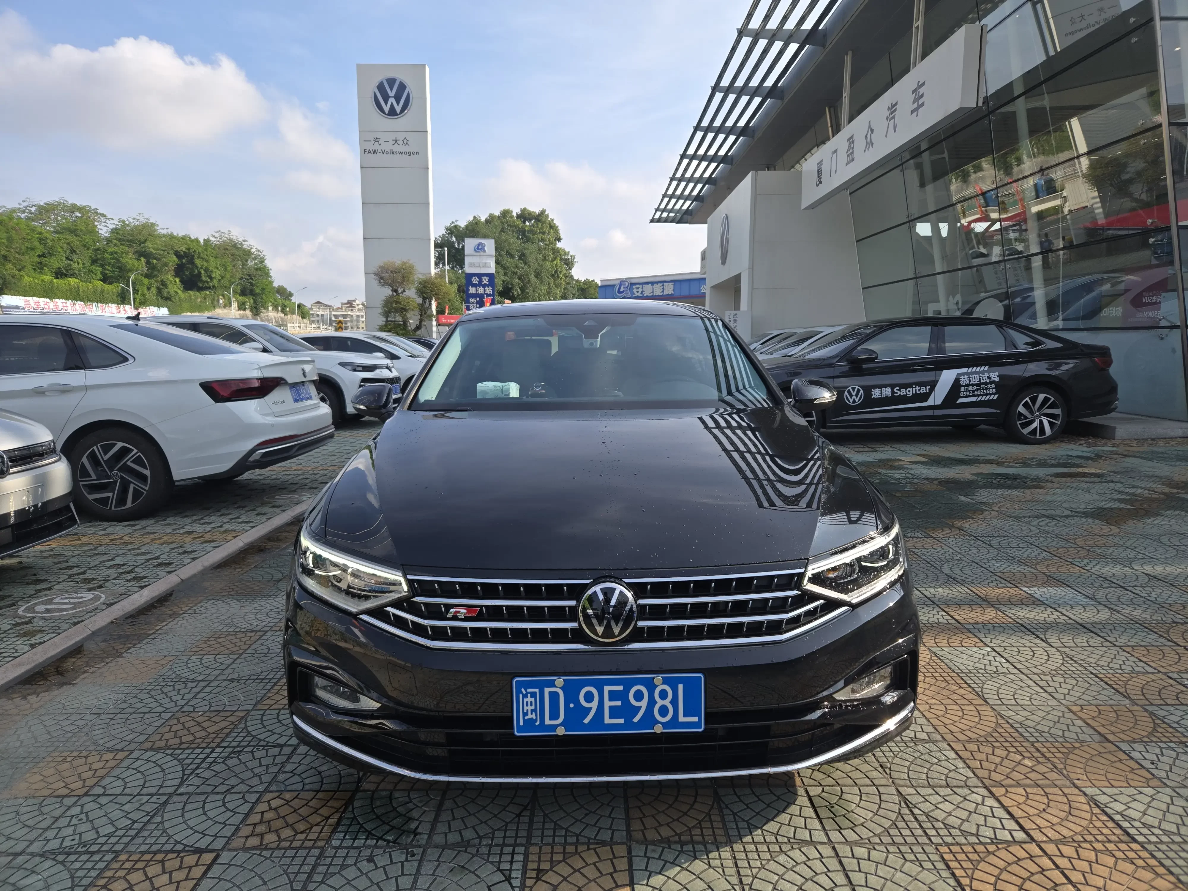 Volkswagen Magotan
