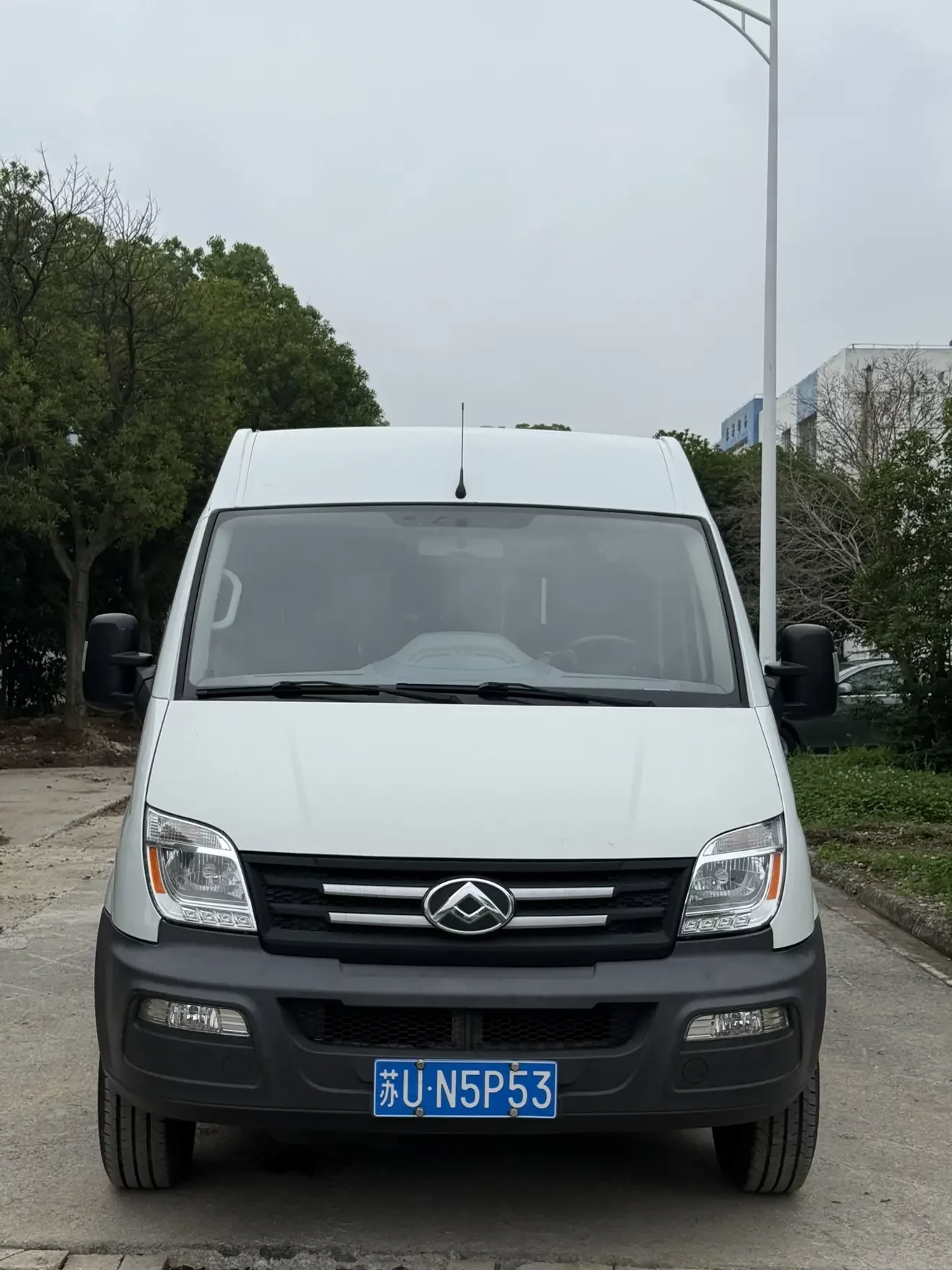Datong Xintu V80  из Китая