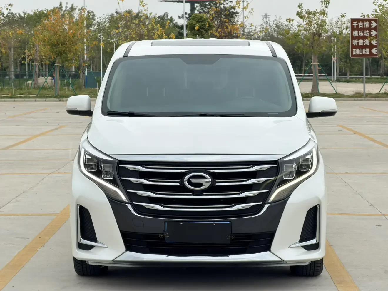 GAC Trumpchi M8