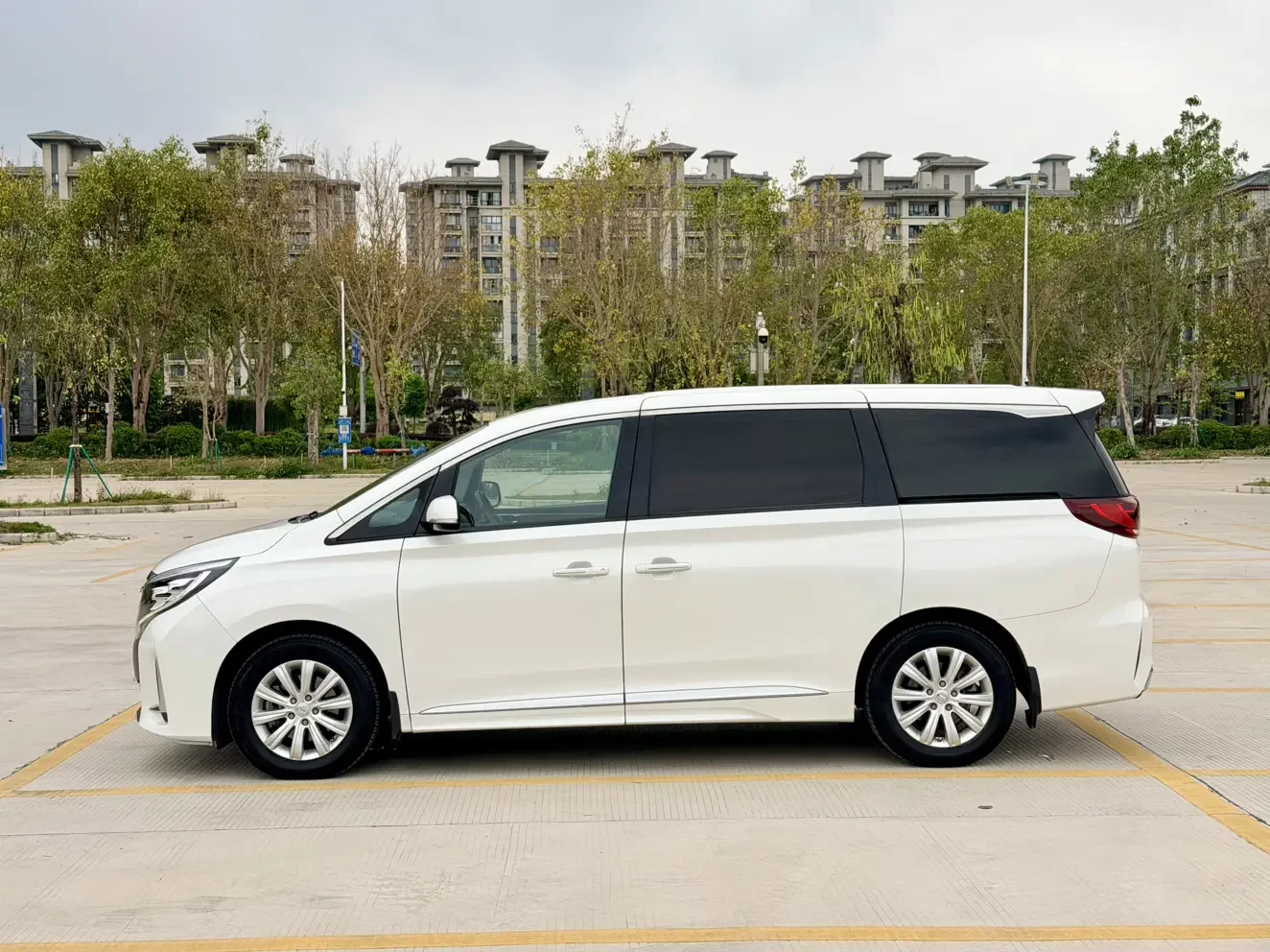 GAC Trumpchi M8