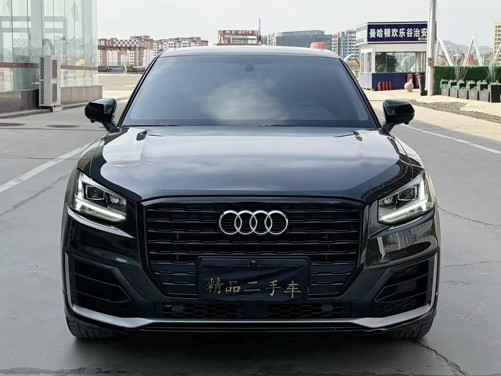 Audi Q2L