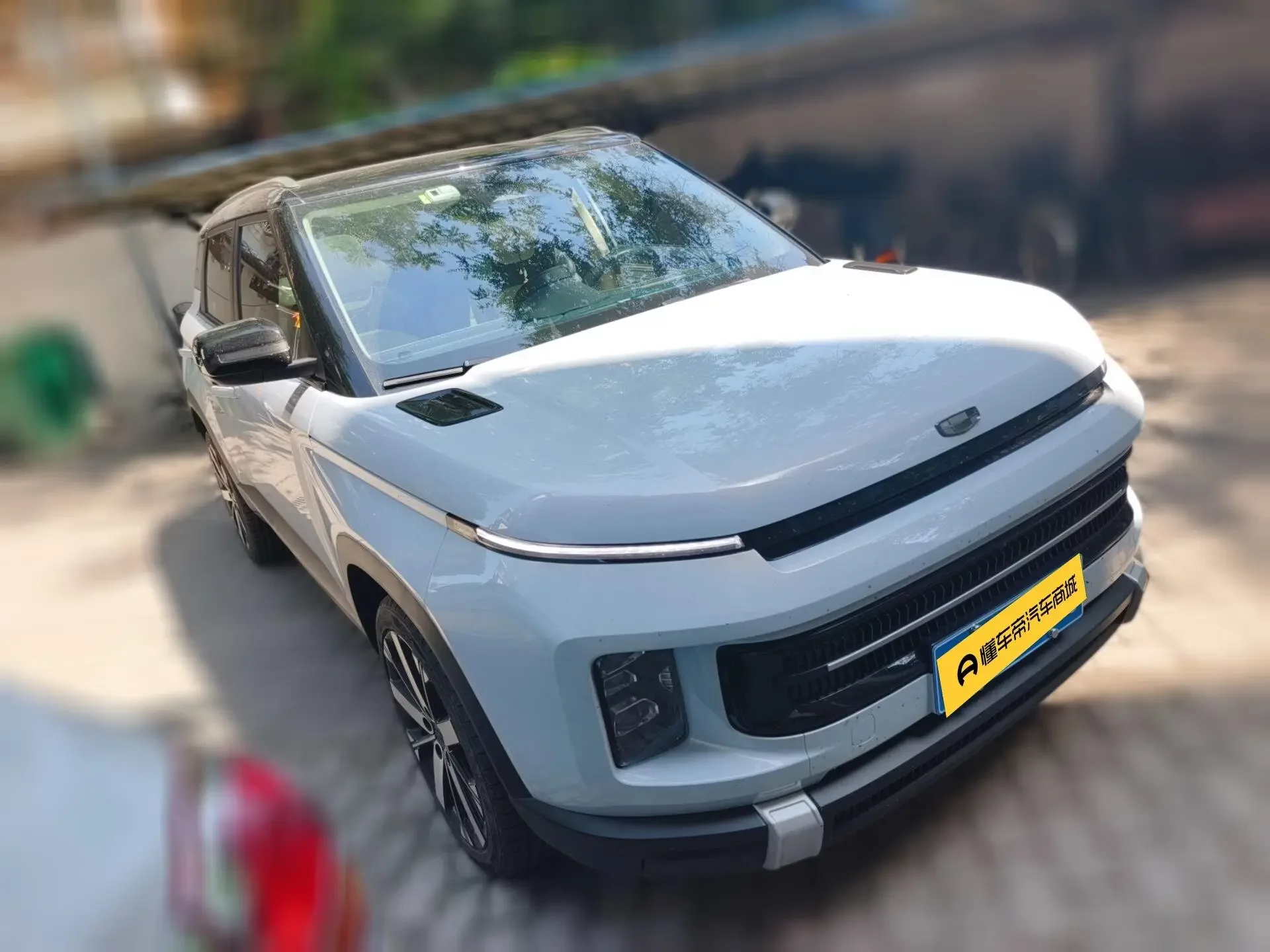 Geely ICON