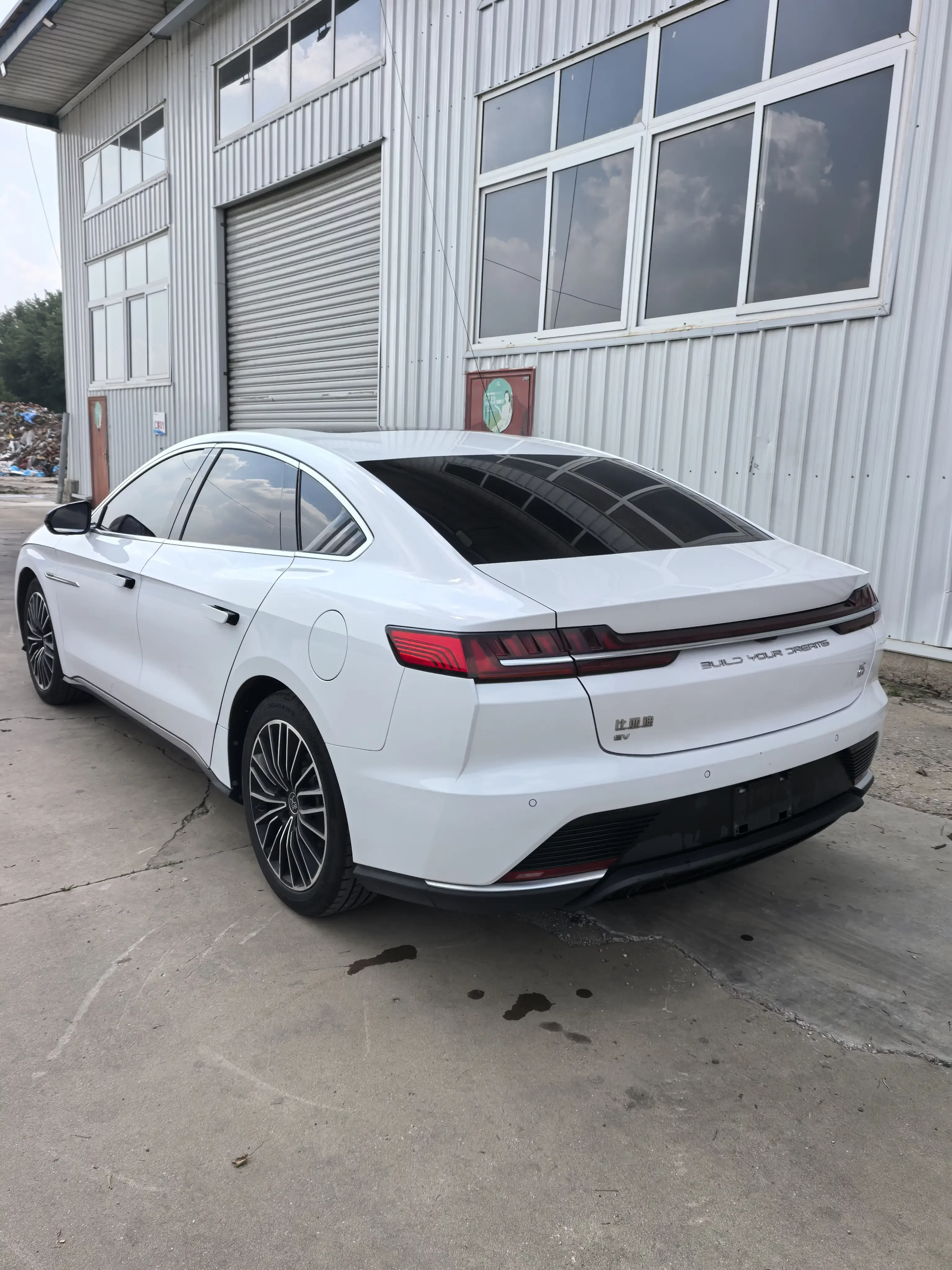 BYD Han EV