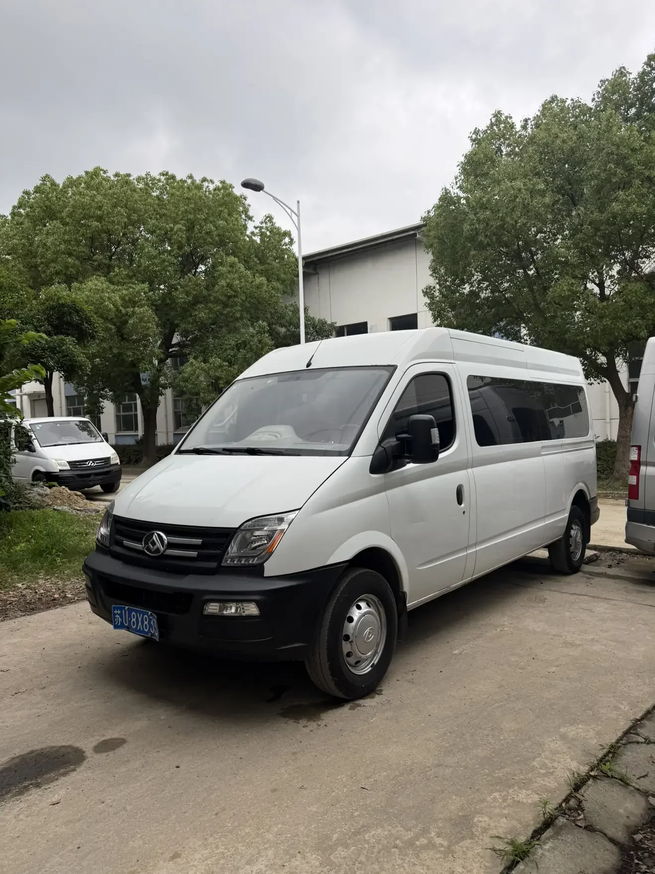 Datong Xintu V80  из Китая