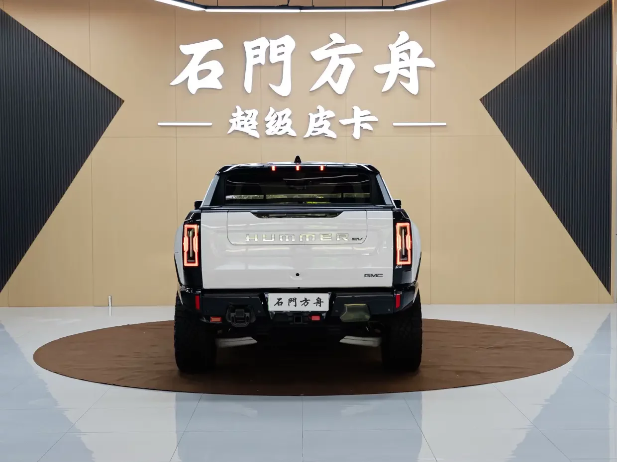 Hummer HX