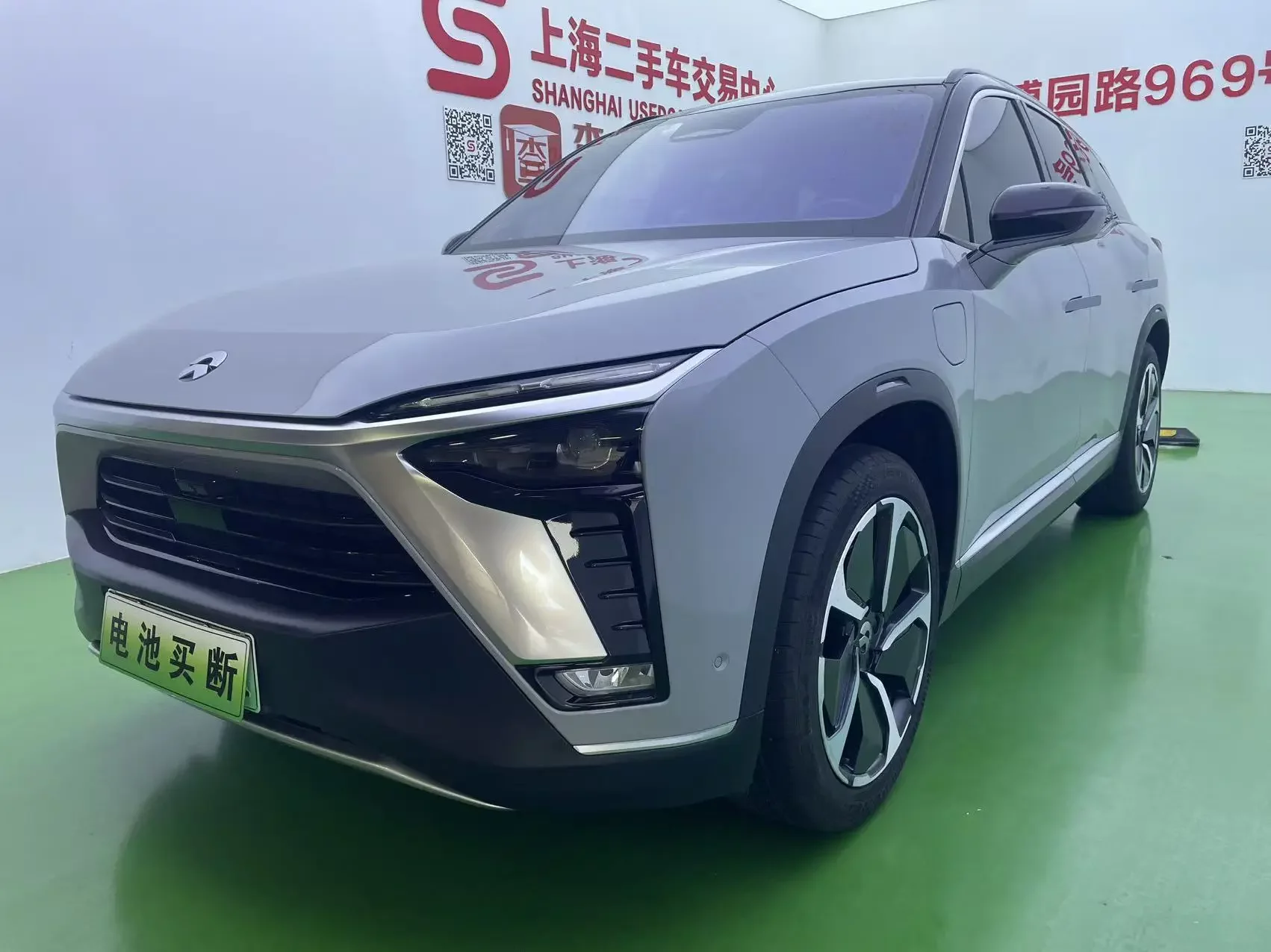 NIO ES8  из Китая