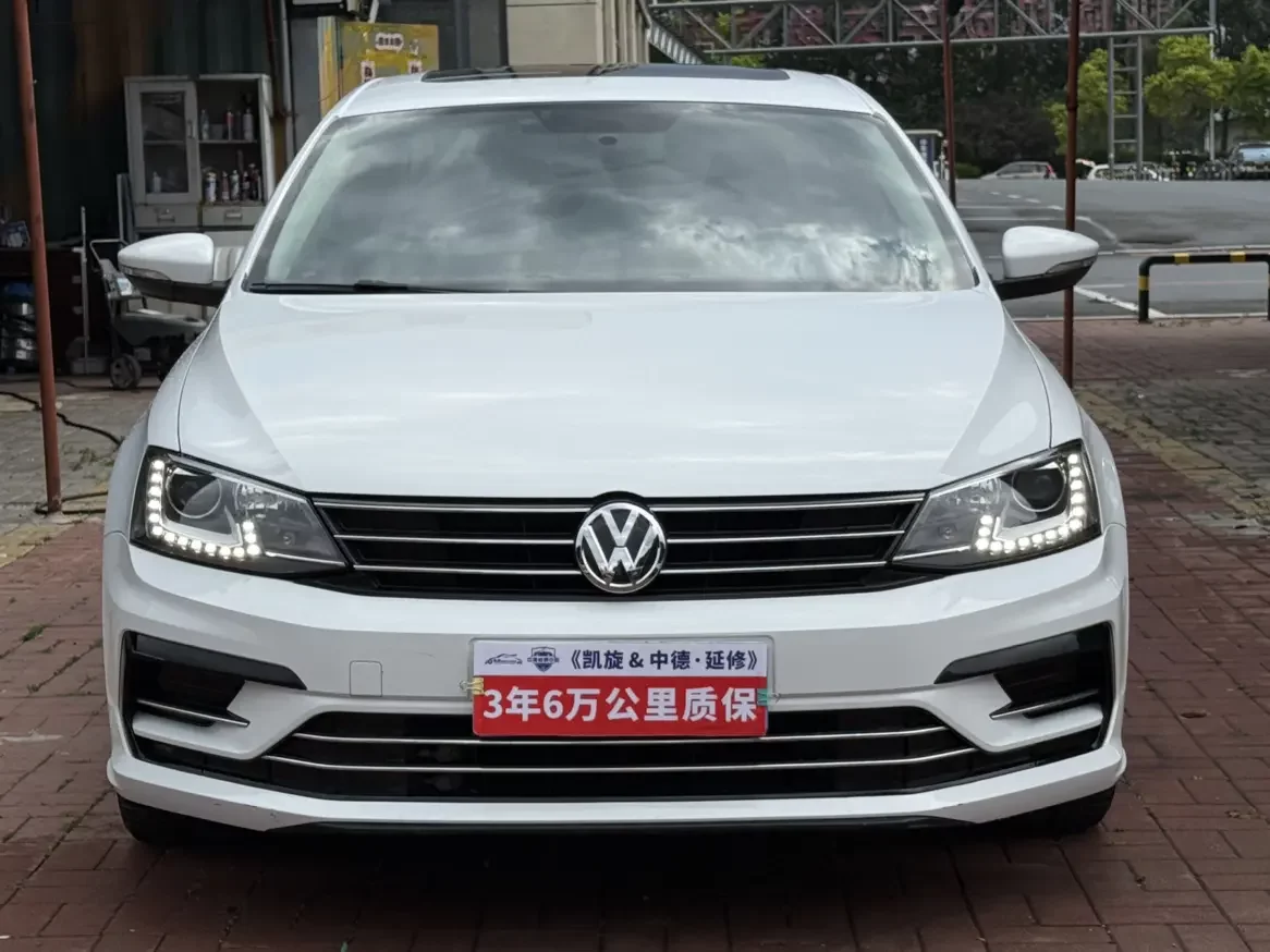 Volkswagen Sagitar