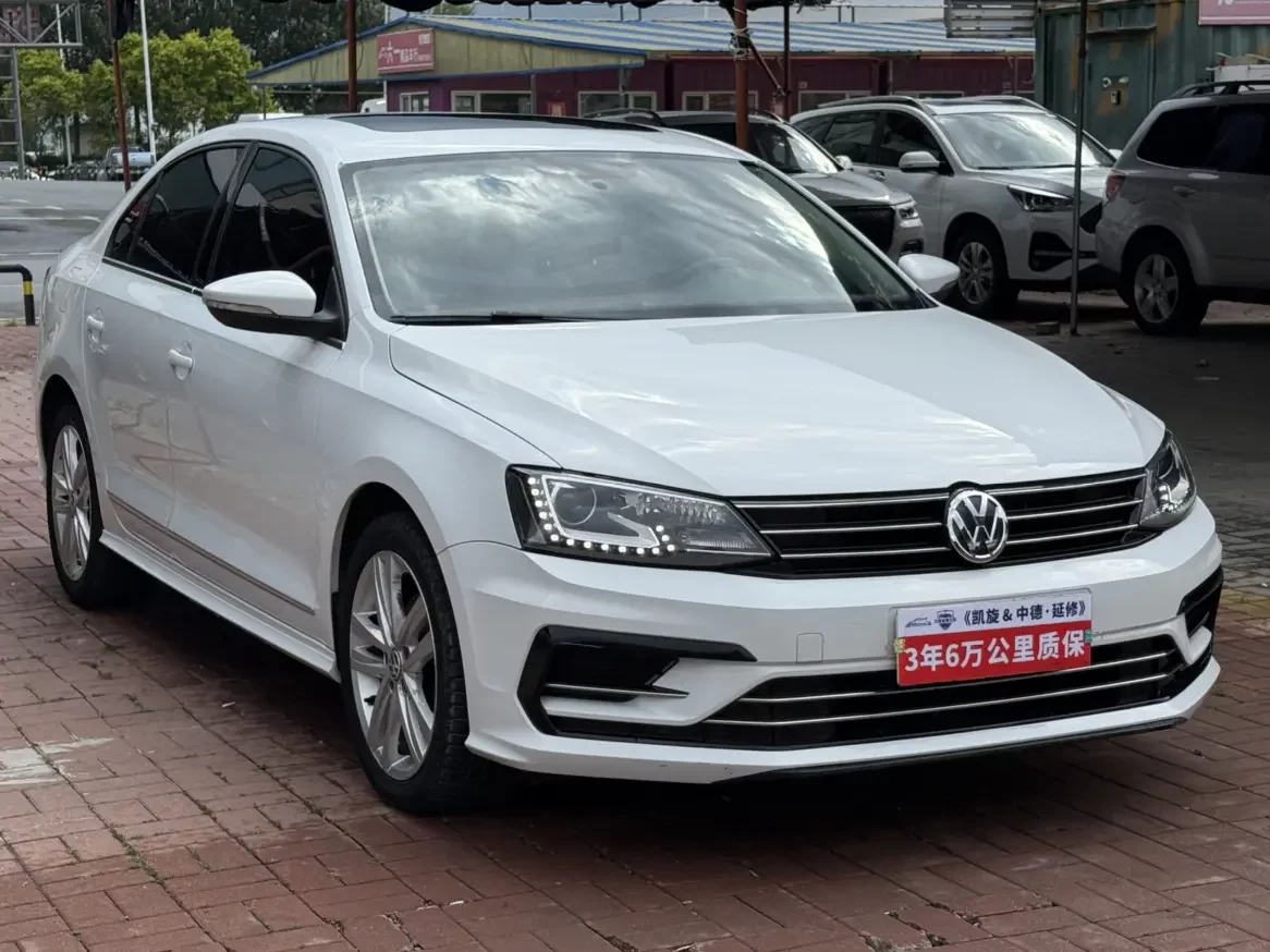 Volkswagen Sagitar