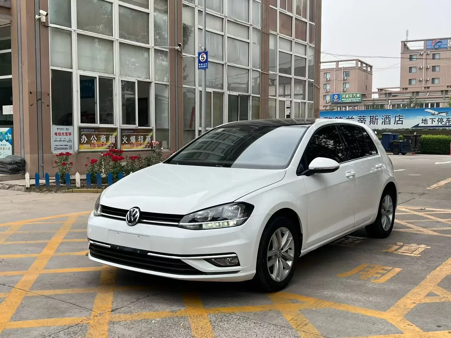 Volkswagen golf