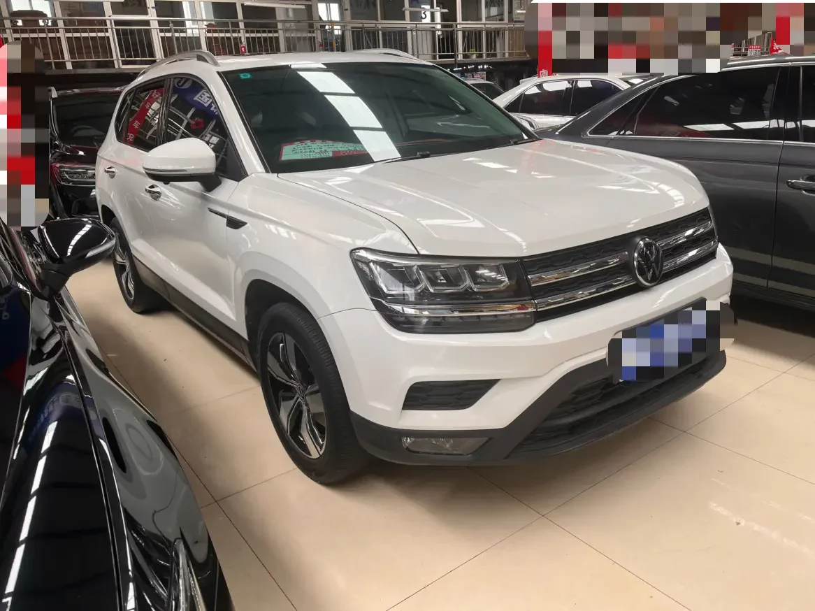 Volkswagen Tharu