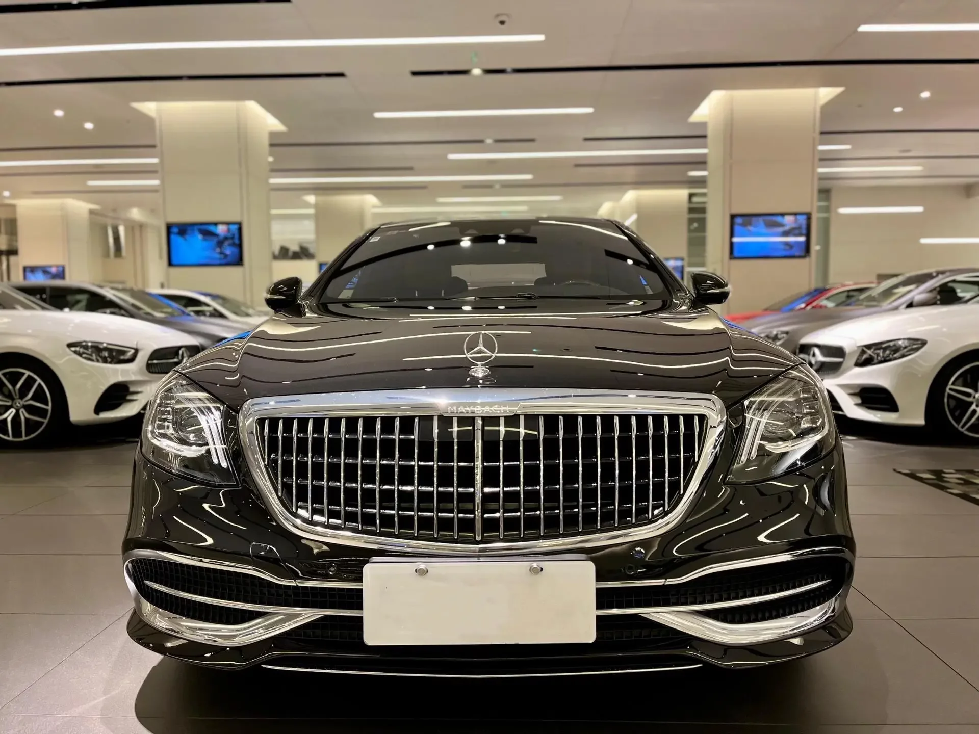 Mercedes-Benz Maybach S-Class