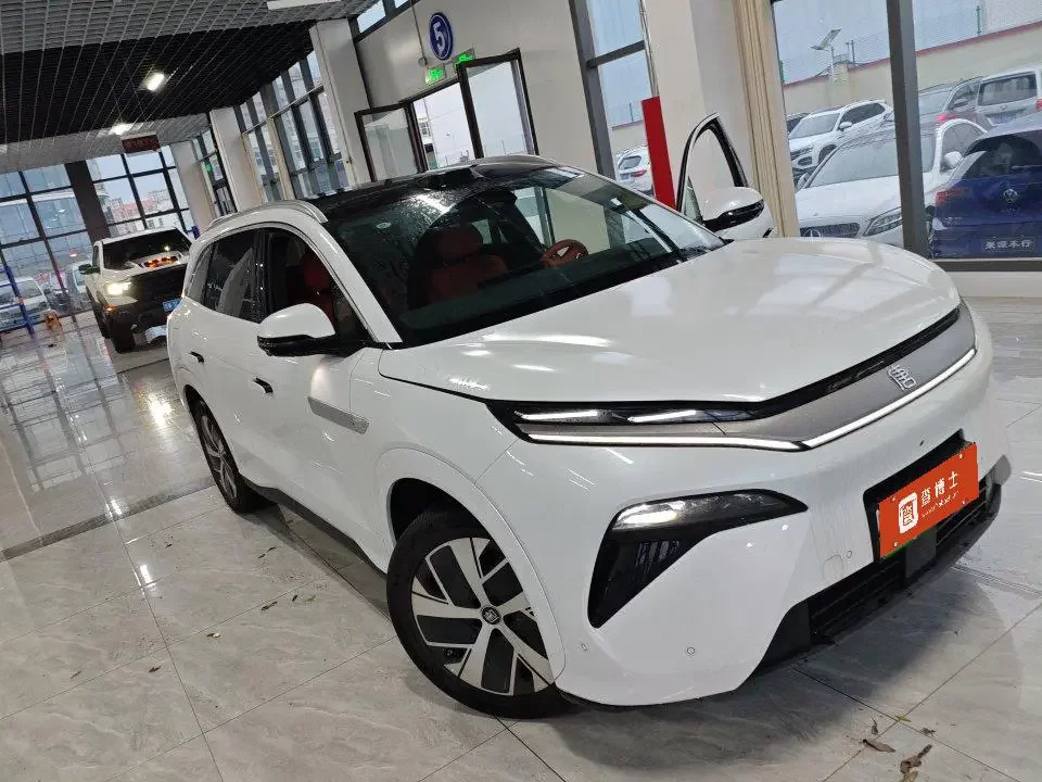 BYD Tang L DM