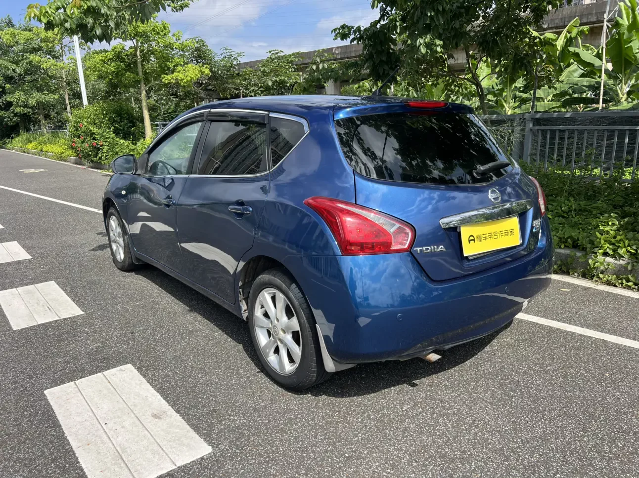 Nissan Tiida