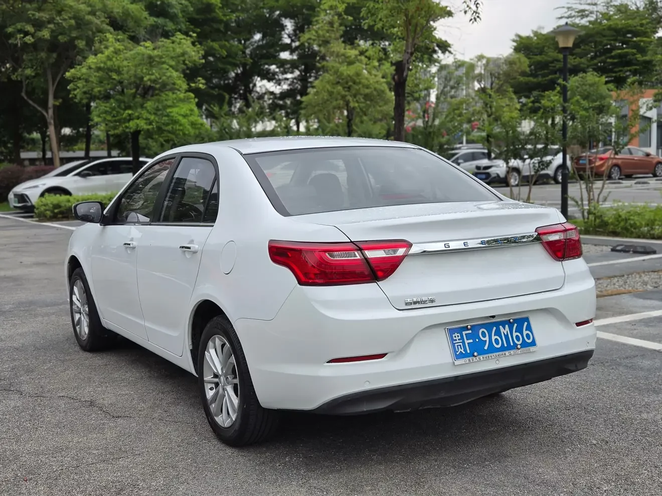 Geely Vision