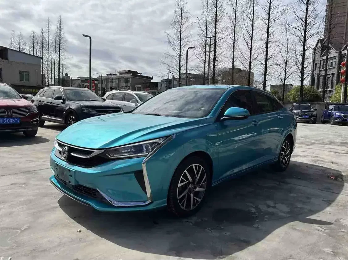 Dongfeng Yixuan