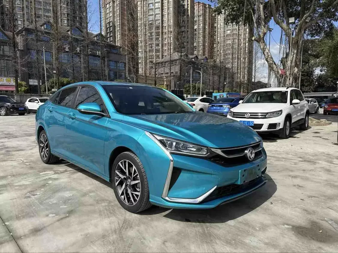 Dongfeng Yixuan