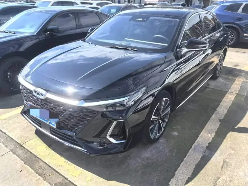 Chery Arrizo 8