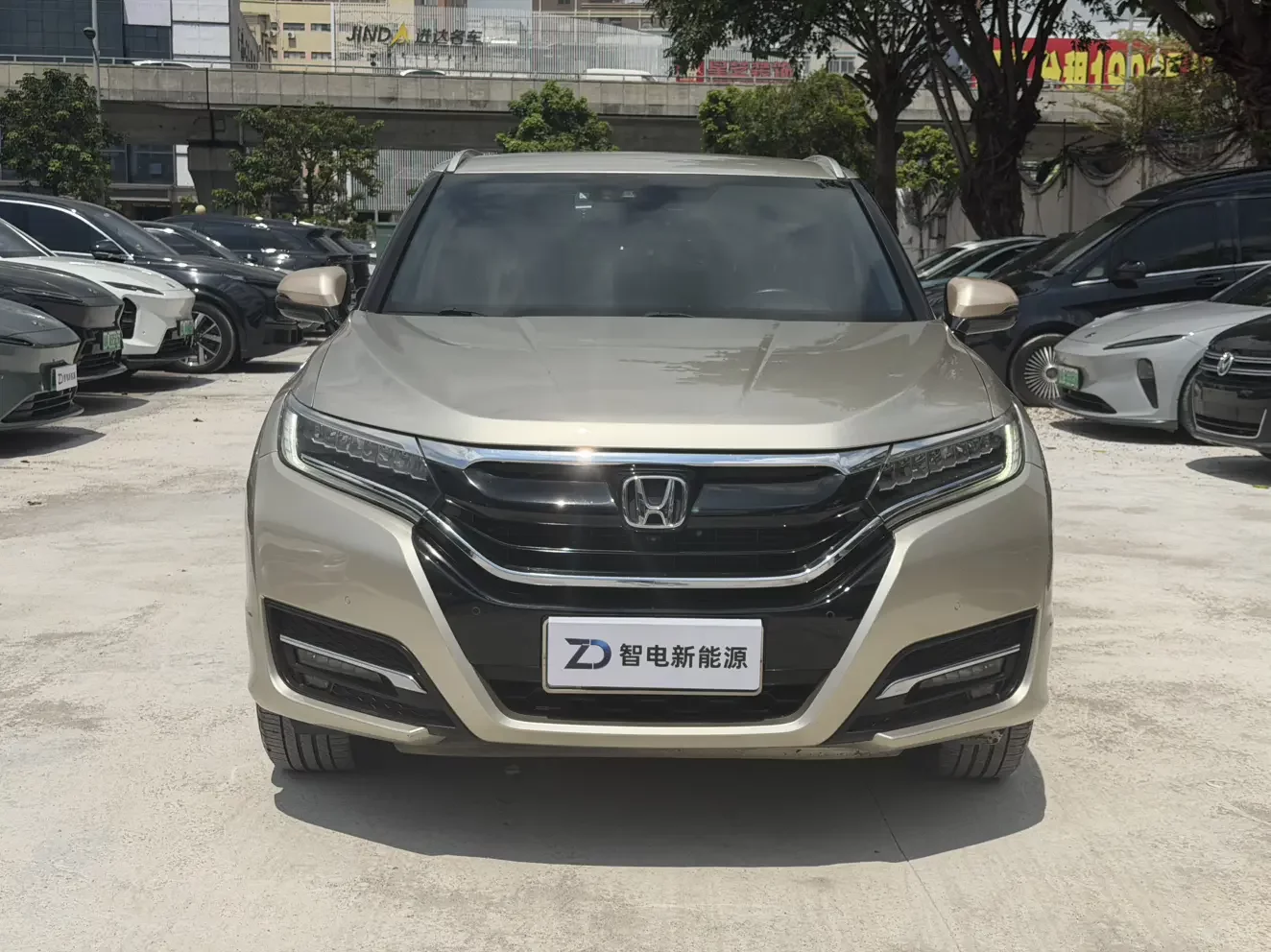 Honda UR-V