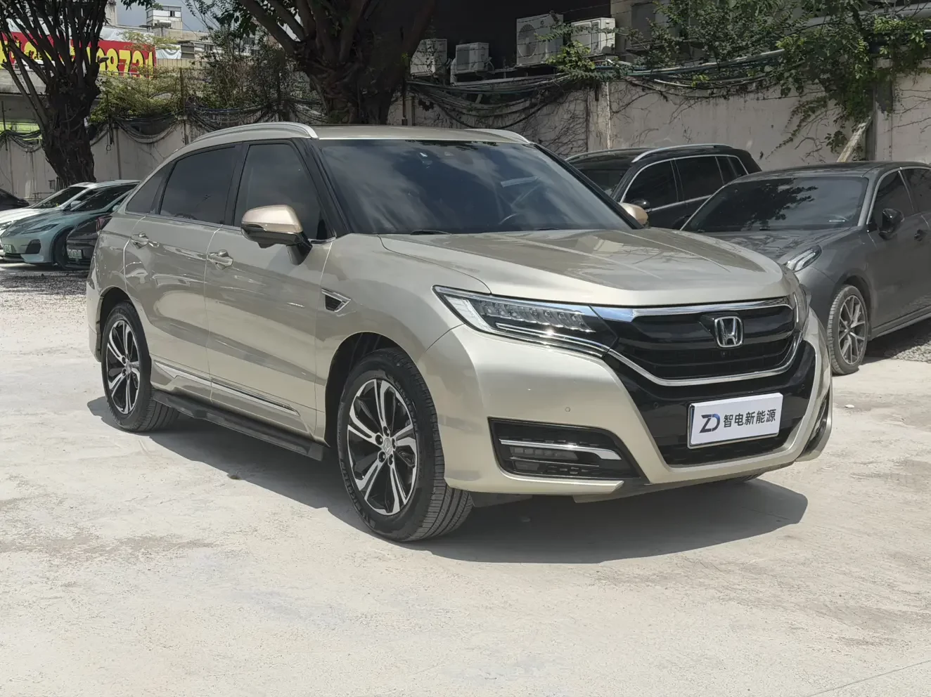 Honda UR-V