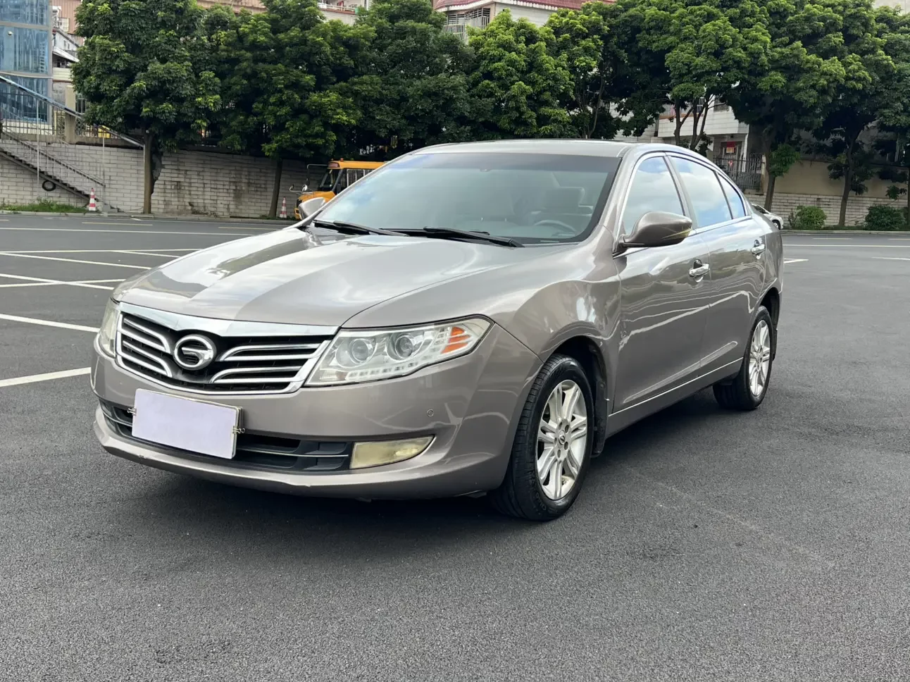 GAC Trumpchi GA5