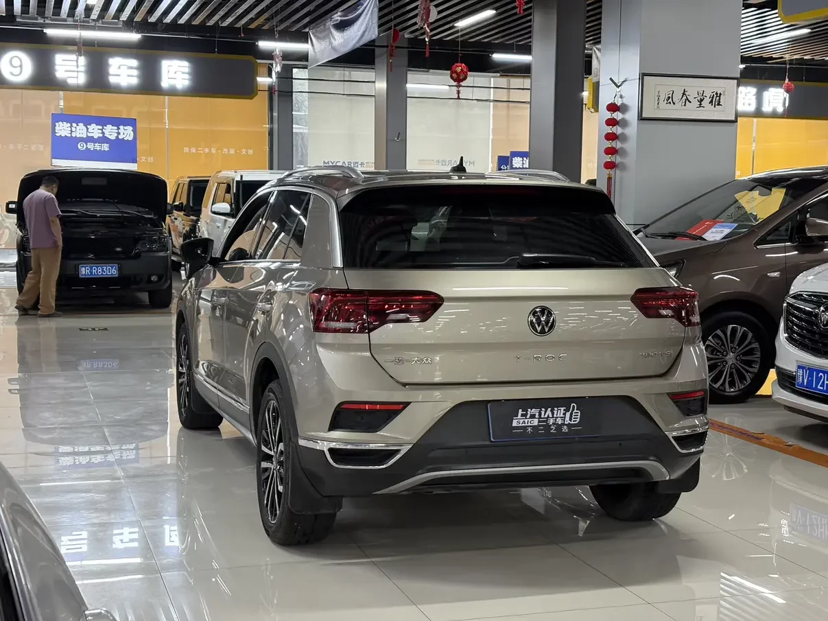 Volkswagen T-Roc