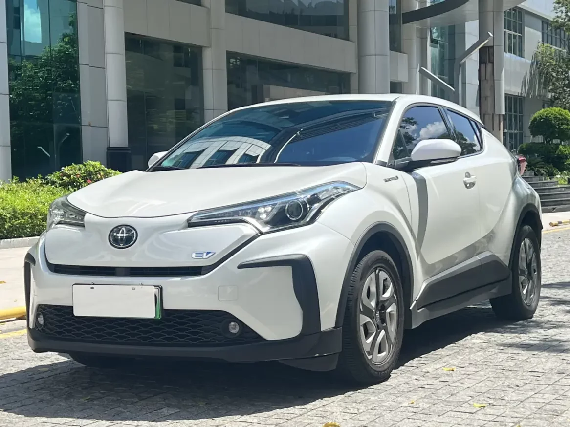 Toyota C-HR EV  из Китая