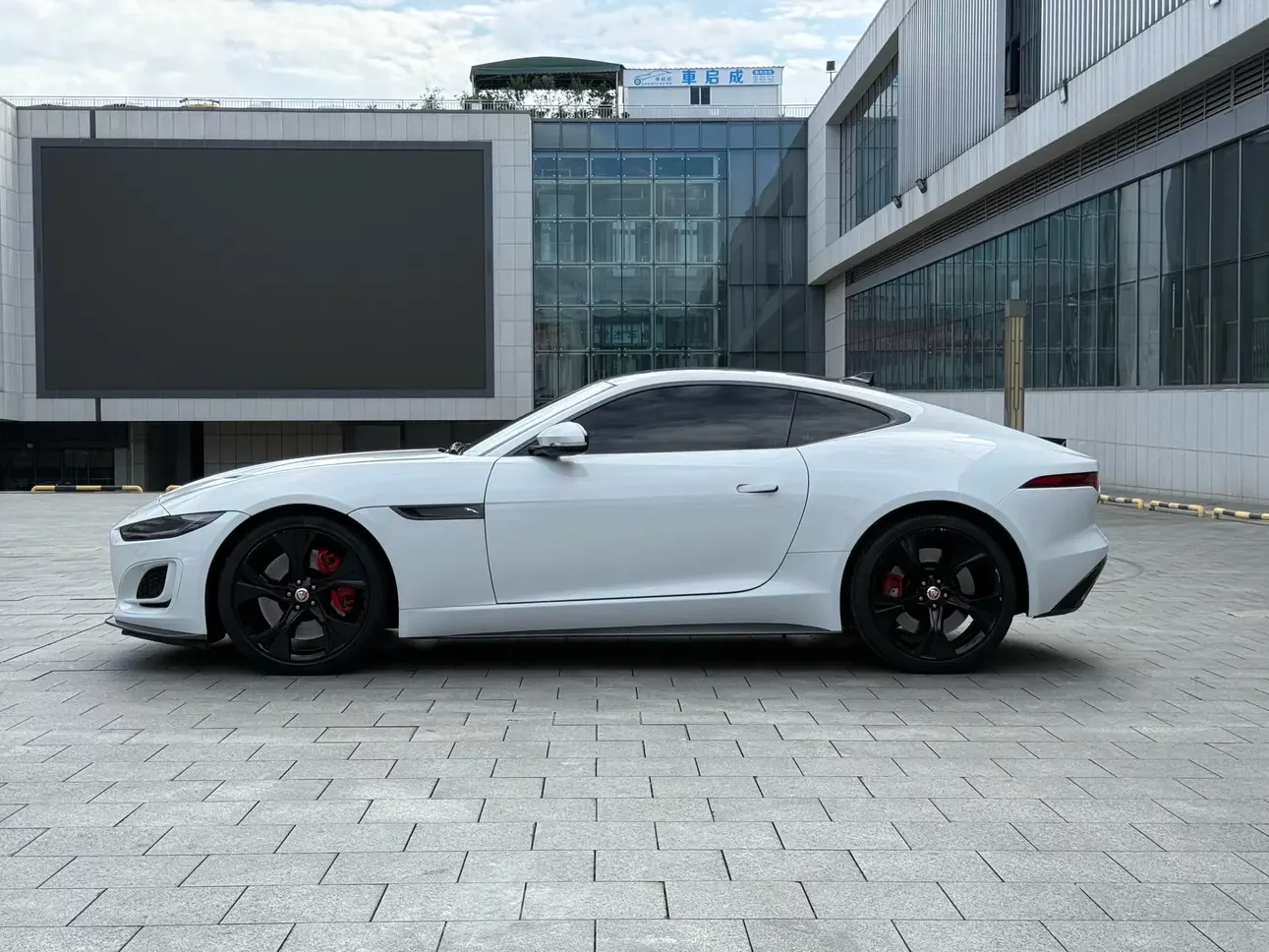 Jaguar F-TYPE