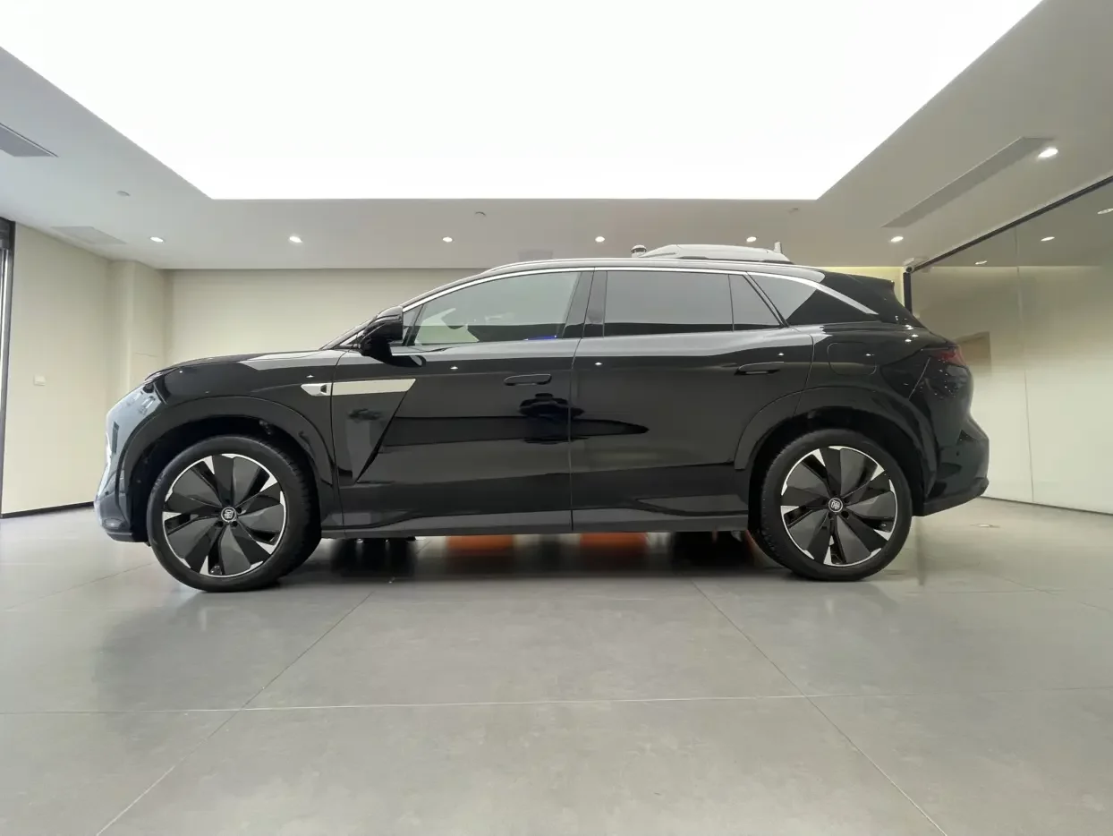 BYD Tang L DM