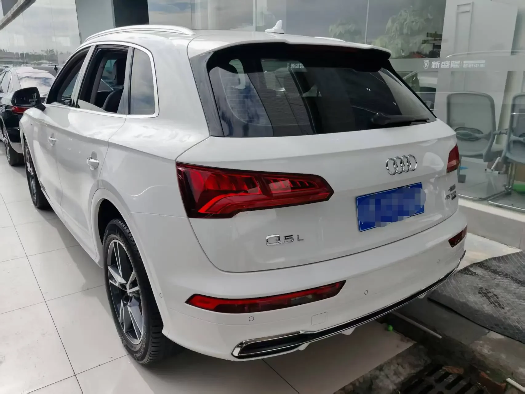 Audi Q5L