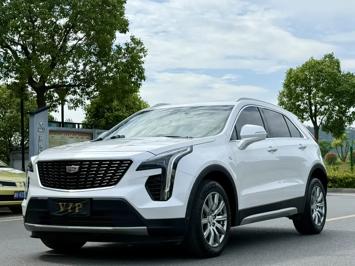Cadillac XT4