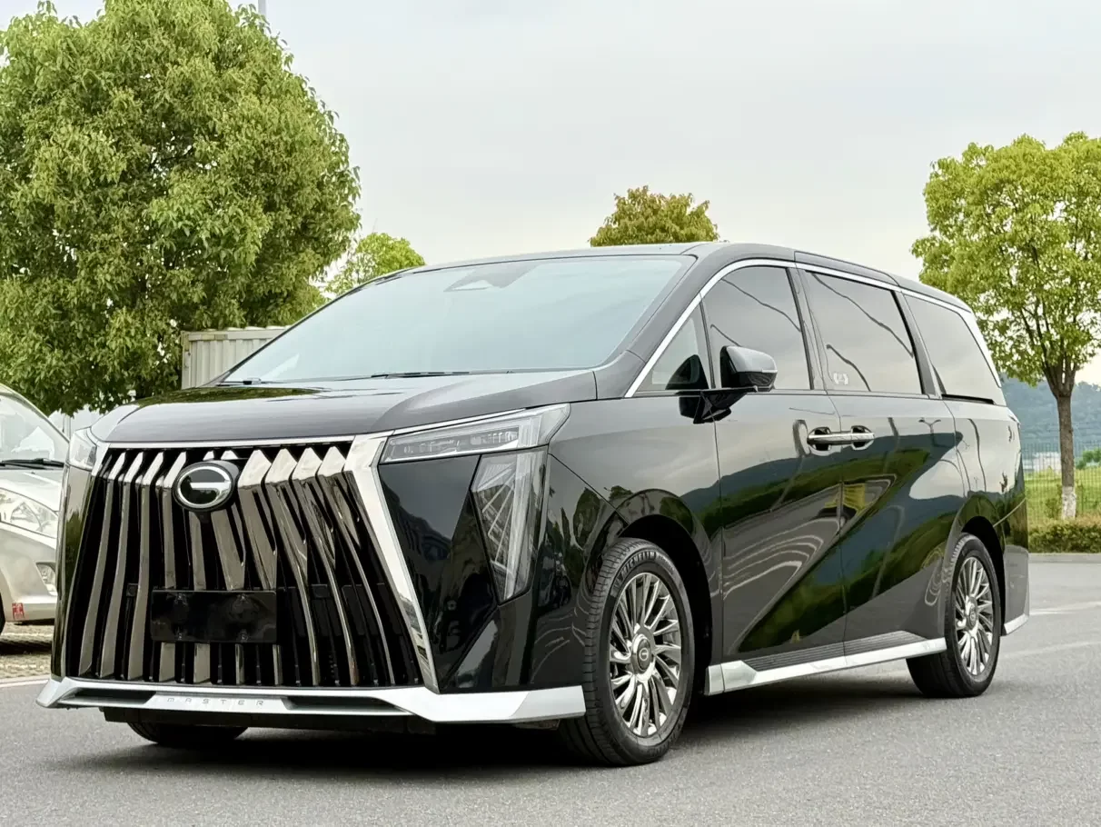 GAC Trumpchi M8