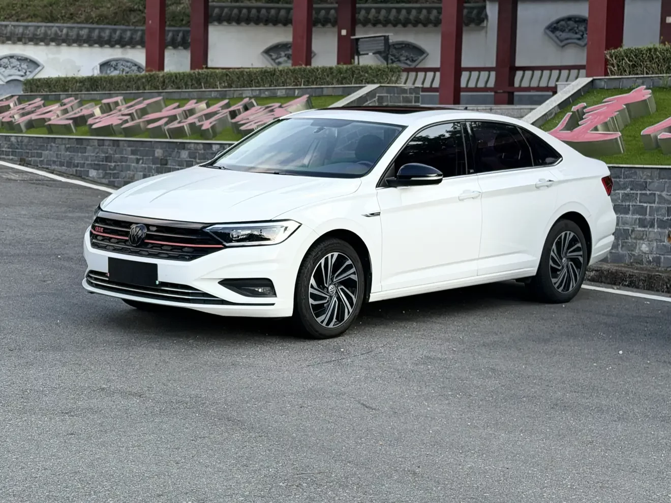 Volkswagen Sagitar