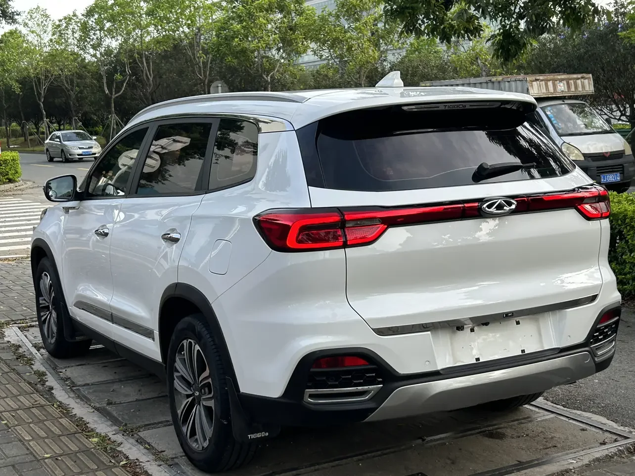 Chery Tiggo 8