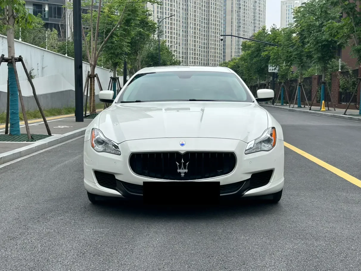 Maserati President
