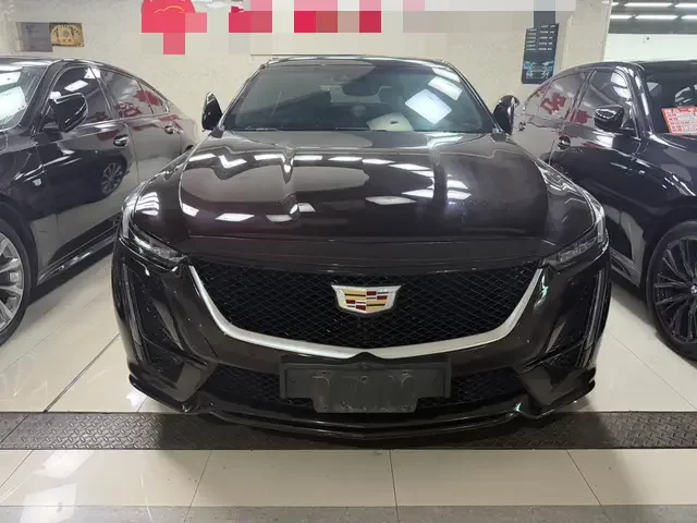 Cadillac CT5  из Китая