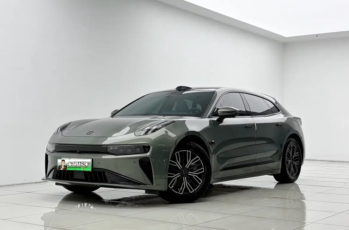 ZEEKR 001
