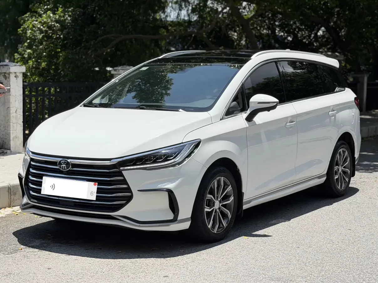 BYD Song MAX