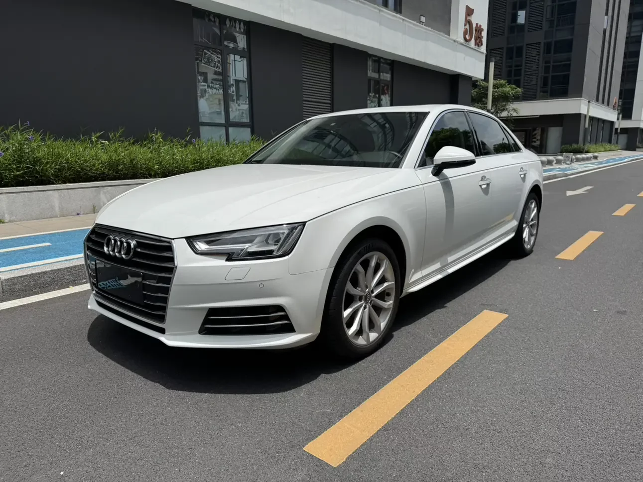 Audi A4L